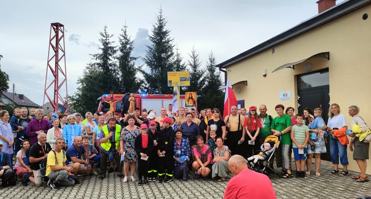 PIESZA PIELGRZYMKA RODZIN Z WARSZAWY DO GIETRZWAŁDU 19.08 - 27.08 KAŻDEGO ROKU